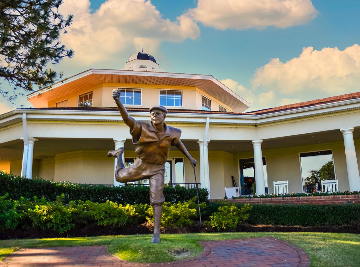 Payne Stewart statue